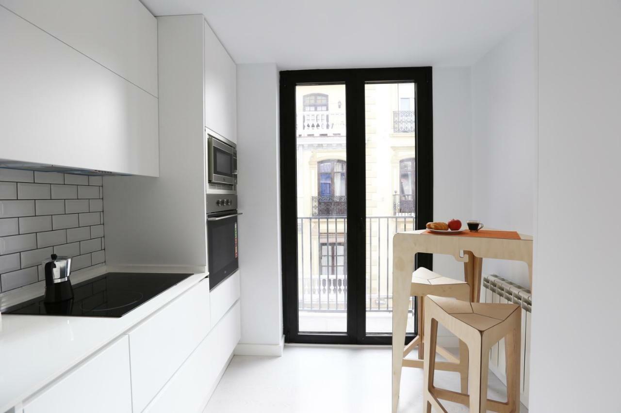 Apartamento De Diseno Con Jacuzzi Privado Granada Esterno foto