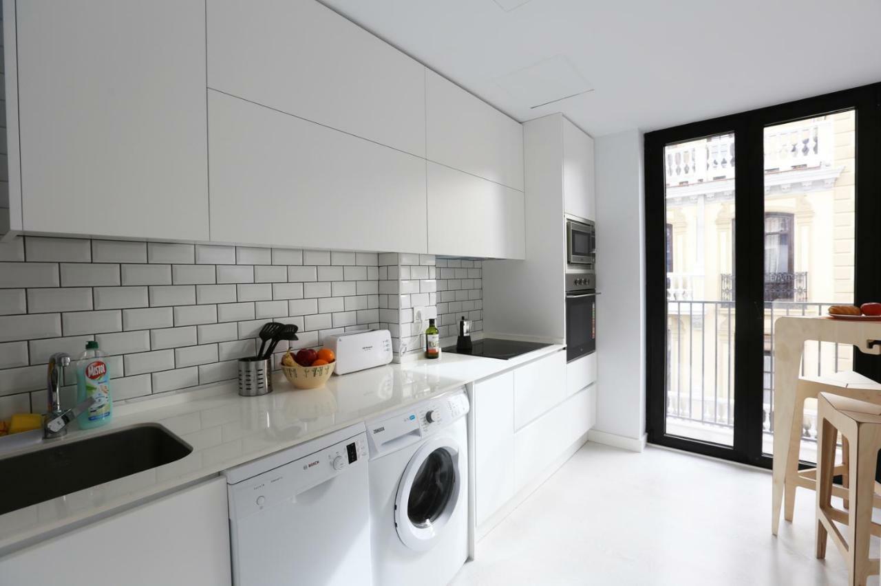 Apartamento De Diseno Con Jacuzzi Privado Granada Esterno foto