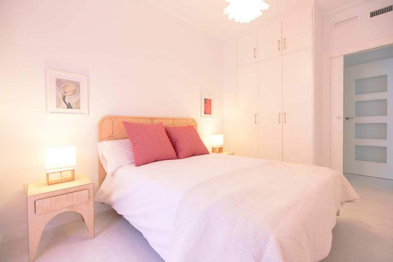 Apartamento De Diseno Con Jacuzzi Privado Granada Esterno foto