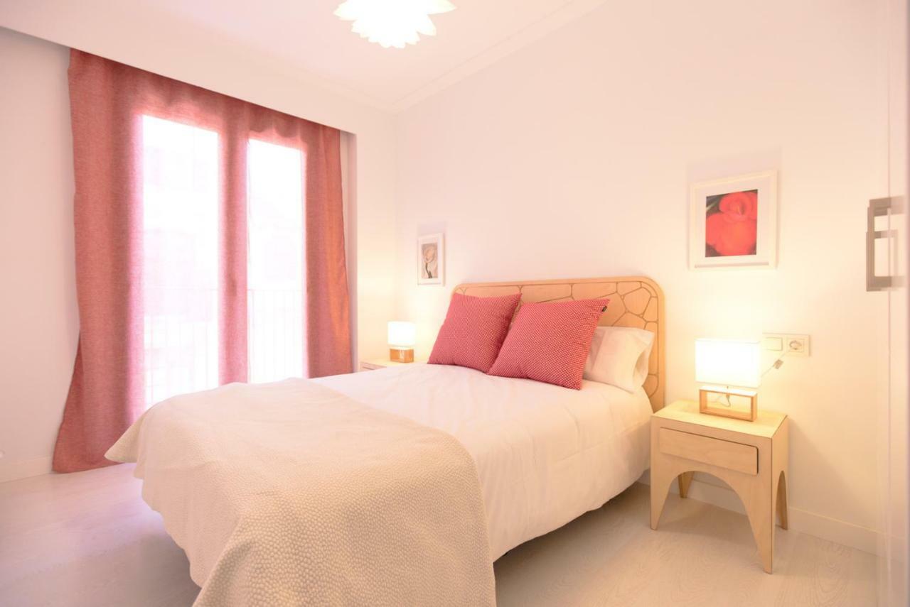 Apartamento De Diseno Con Jacuzzi Privado Granada Esterno foto