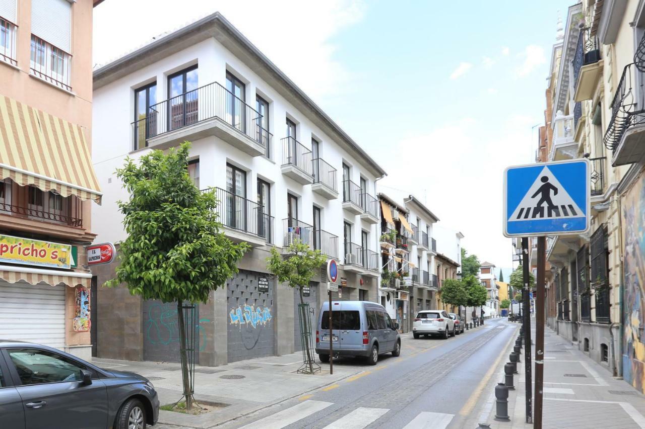 Apartamento De Diseno Con Jacuzzi Privado Granada Esterno foto
